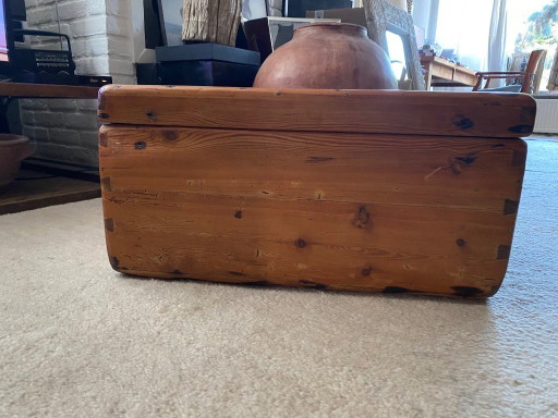 gorgious old French chest
