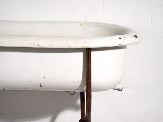 Antique bathtub in enamelled iron – Central Europe, circa 1950 #5 – Decorative Objects, Industrieel (photo 38 of 40)