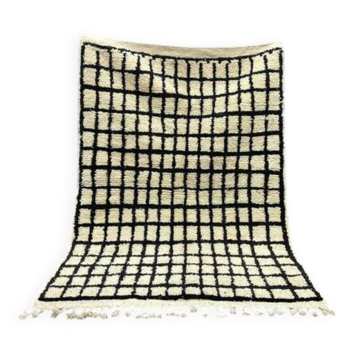 Traditional handmade Berber rug 250cm x 150cm