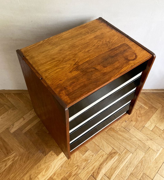 Image 1 of Gabinete U-453 a medida de Jiri Jiroutek