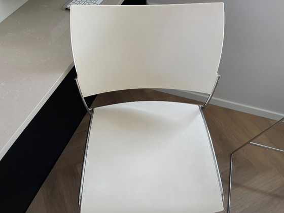 Tabourets de bar Casala Curvy (2) - Assise Blanche – Plastic (photo 9 of 10)