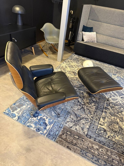 Poltrona Vitra Eames