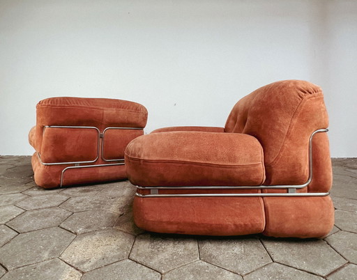 2 poltrone di design italiano con struttura in acciaio