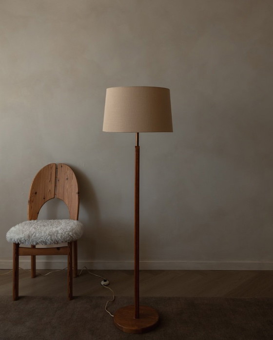 Image 1 of Lampada da terra vintage in legno di Bony Design | Paralume in tessuto | Design olandese | Anni '70-'80