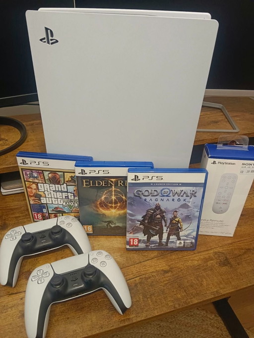 PS5 mit Laufwerk + 2 DualSense + 3 Spiele + Extras