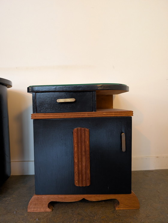 Image 1 of TV cabinet with matching (bedside) tables