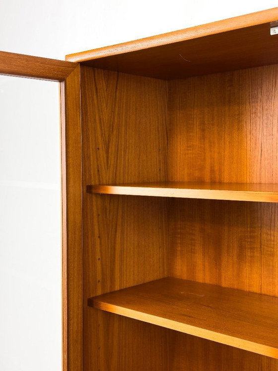 Image 1 of Mobiletto in teak con ante in vetro di WK Möbel, anni '70