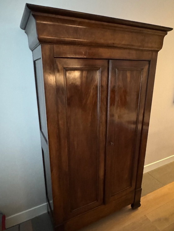 Image 1 of Cabinet Louis-Philippe
