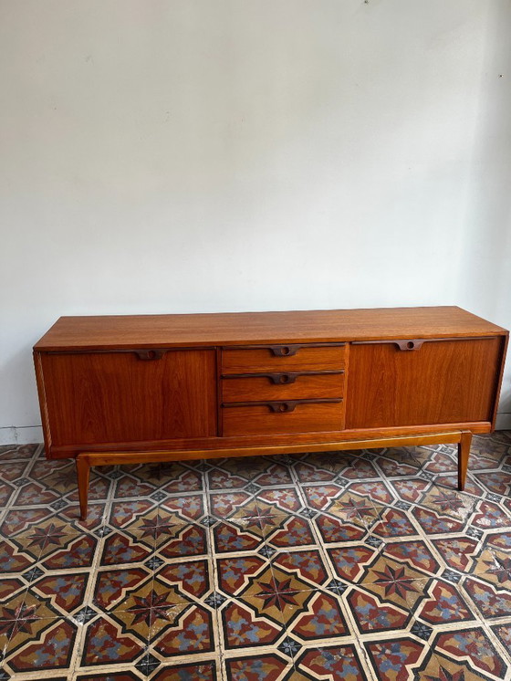 Image 1 of Buffet moderne Mid Century - Stonehill Furniture