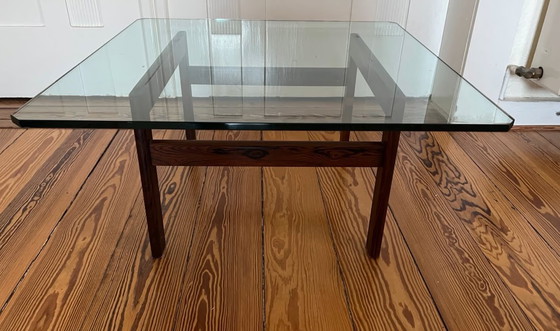Image 1 of Mesa de centro danesa de mediados de siglo de Arne Wahl Iversen para Vinde Møbelfabrik - Vidrio y palisandro