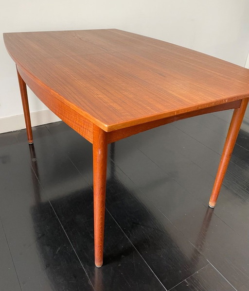 Dänischer Esstisch aus Teakholz – 1960er