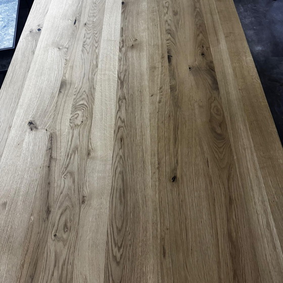 Image 1 of V2009 - 3