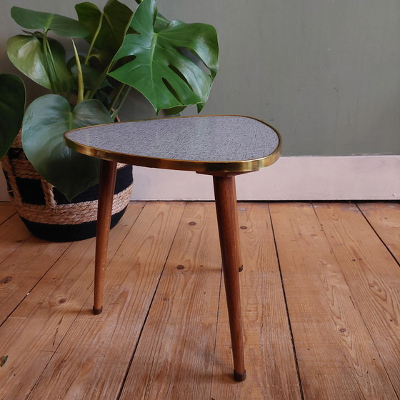 Image 1 of Table d'appoint vintage en Formica
