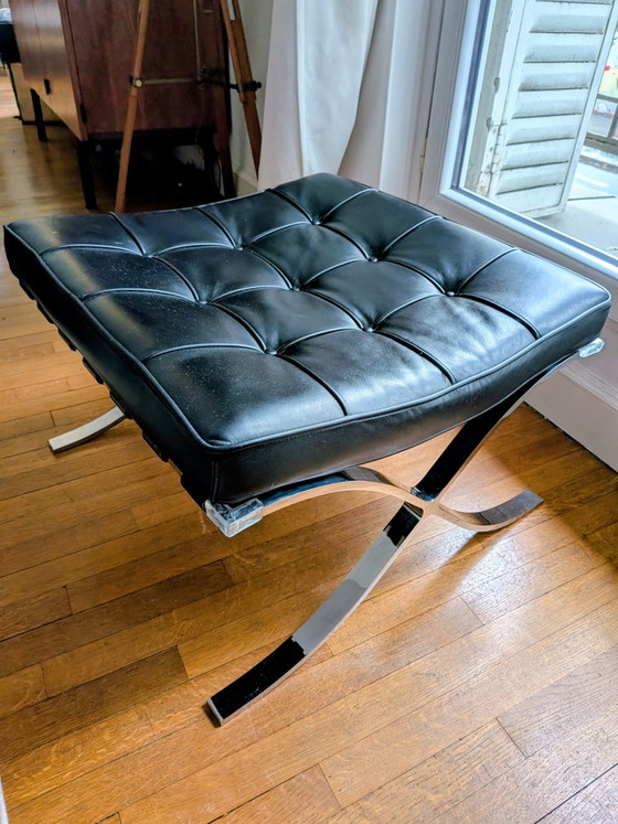 Image 1 of Barcelona Sessel- und Hocker-Set — Authentic Knoll Studio Edition (Schwarzes Volo-Leder)