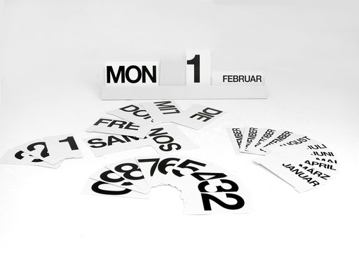 Studio Paolo Nava Design Italie Calendrier Perpétuel "Today" Années '90