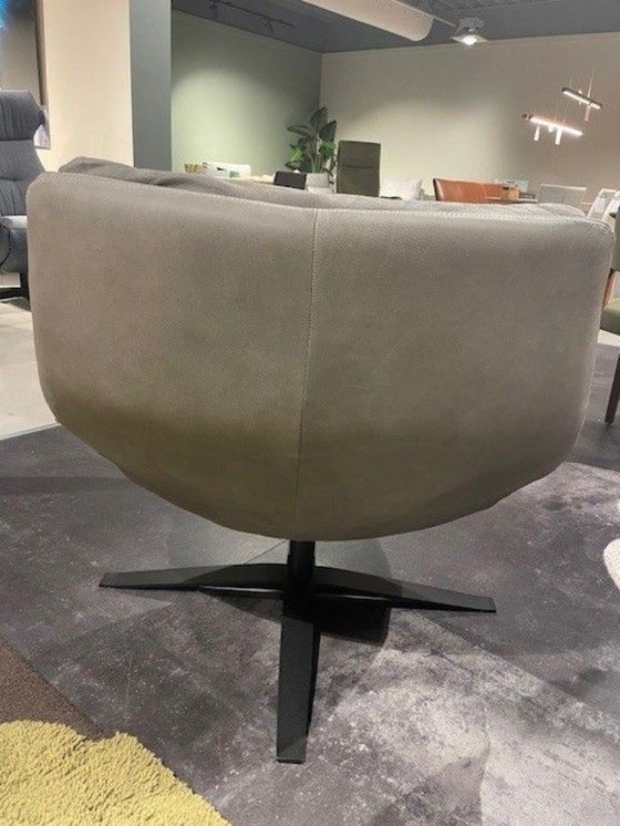 Image 1 of Movani Jack Ash