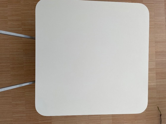 Image 1 of Beautiful white coffee table