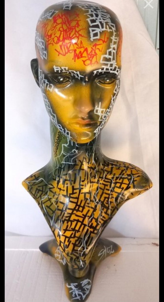 Image 1 of Stoz 1998 future woman 6 Blade runner 1 and 2 with certificate 2026