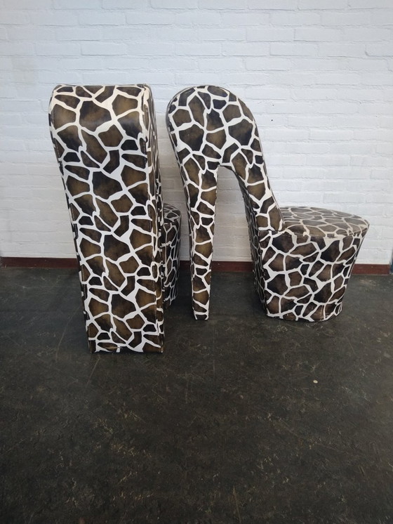 Image 1 of 2x pump chair in giraffe print