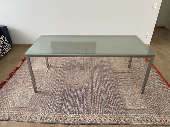 Image 1 of Table design The Conran Shop Paris — verre dépoli et métal brossé