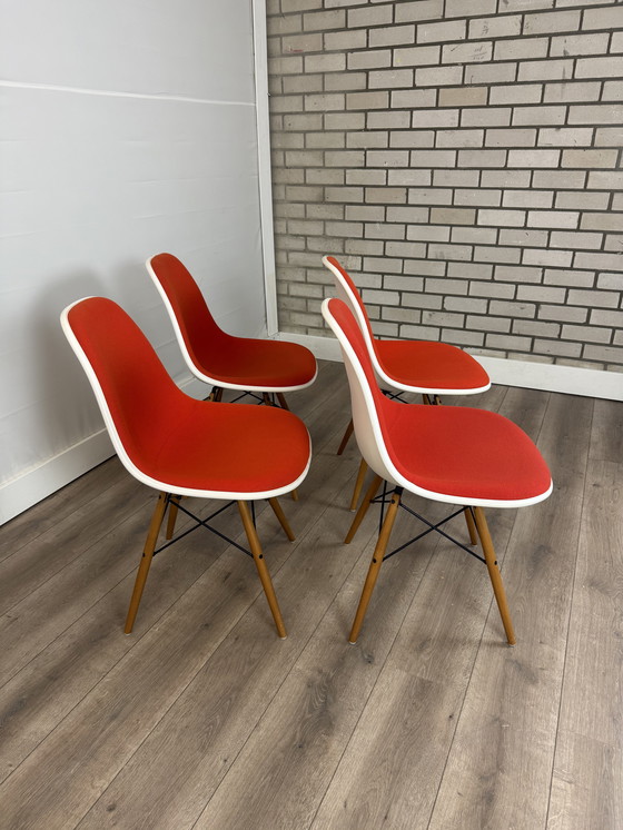 Image 1 of VITRA DSW dining chair