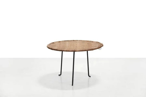 Runder Beistelltisch aus Rattan von Raoul Guys – Beistelltische, Wicker, Vintage (photo 3 of 5)