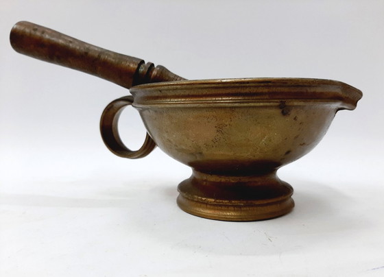 Image 1 of Antieke bronzen vijzel en stamper