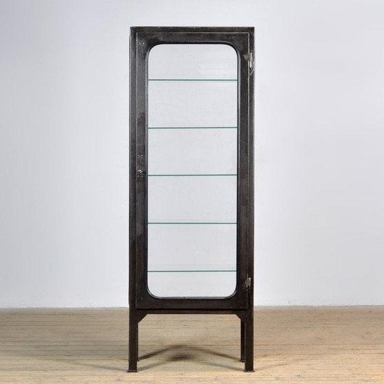 Image 1 of Vintage medische kast, jaren 70