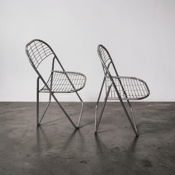 Image 1 of 1 van 2 design vintage chromen snarenklapstoelen Niels Gammelgaard Ikea