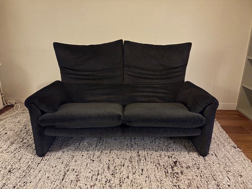 Cassina Maralunga 2-seater