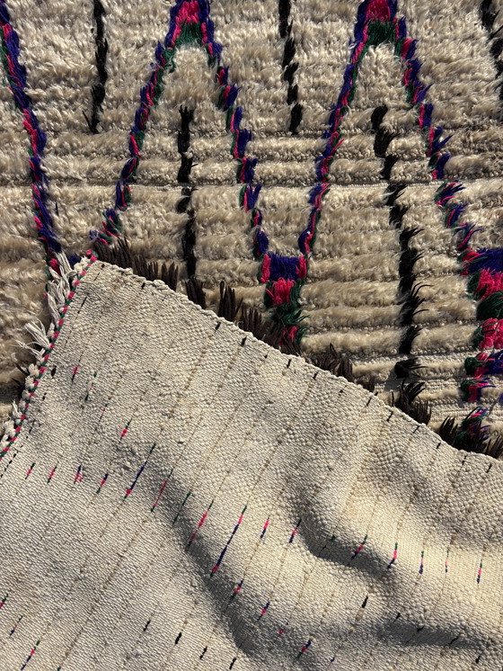 Image 1 of Tapis berbère marocain vintage en laine
