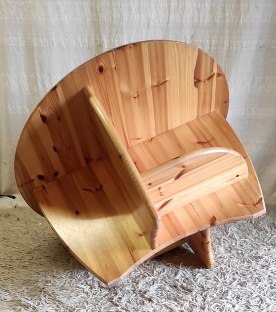 Image 1 of Round coffee table in solid pine - manufacturer BBN (Germany) - 1970s/80s
