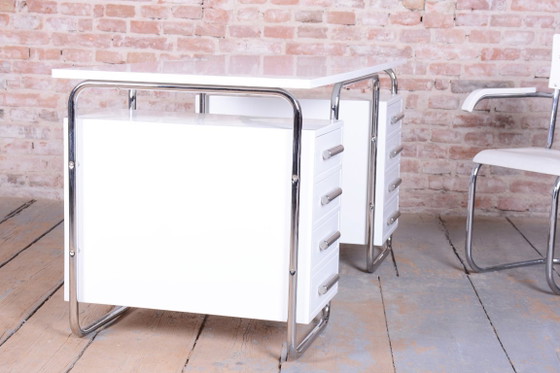 Gerestaureerd Bauhaus-schrijfbureau, van Marcel Breuer voor Thonet, chroom, Tsjechië, jaren 1930 – Metal (photo 3 of 13)