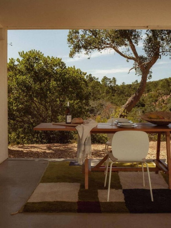 Image 1 of Magnificent unique handcrafted rug 200cm x 300cm