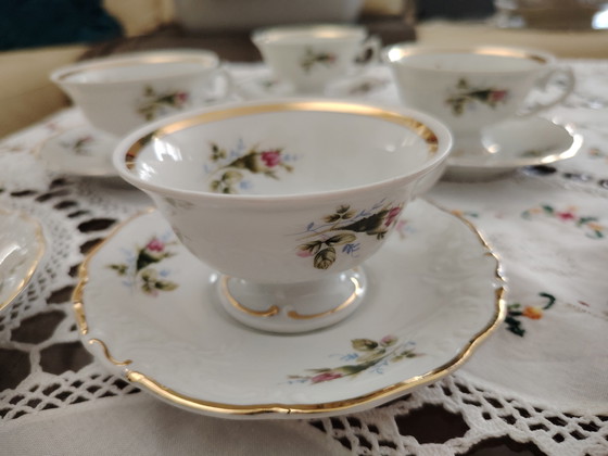 Image 1 of Wałbrzych, Polonia, porcellana antica. Decorazione rosa.