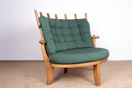 Gran sillón francés de roble macizo diseñado por Guillermo y Chambron para Your Home en 1960.