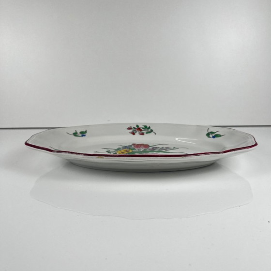 Plato pequeño ovalado con extremo plano, modelo "Réverbère" de KG Lunéville, motivo tulipán – KG Luneville (photo 3 of 7)