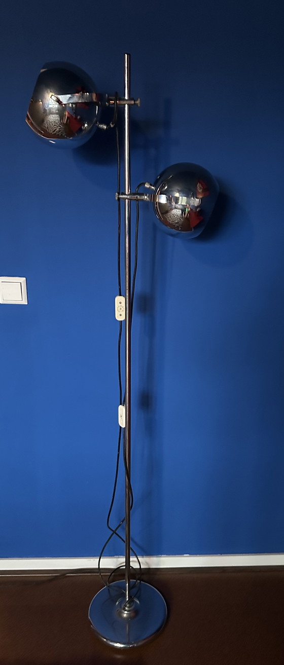 Image 1 of Space Age chrome floor lamp – 70s design, 163 cm high, large adjustable spotlights