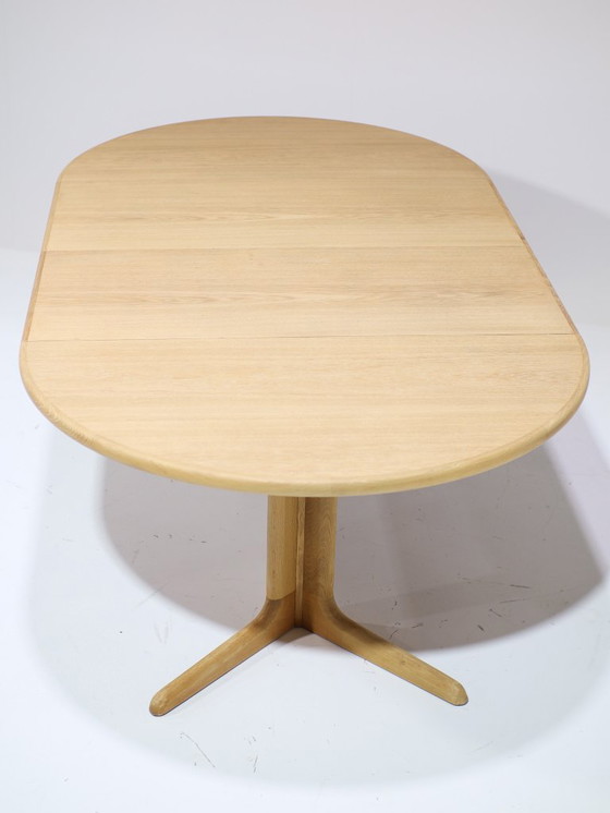 Image 1 of Extendable round dining table oak Skovby Danish vintage