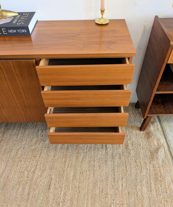 Image 1 of buffet vintage en teck, style milieu du siècle