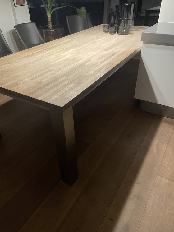 Image 1 of Beautiful kitchen table