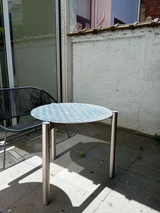 Table Christophe Gevers