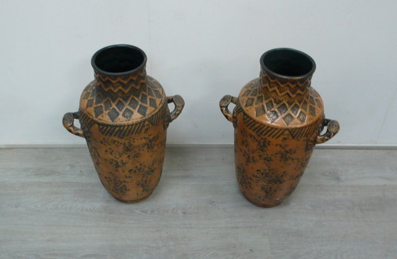 Image 1 of Ceramic floor vases, set of 2, very large, in beige-brown with Celtic / Germanic pattern, Westerwald Ikonen 50s
