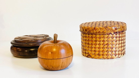 Image 1 of 3 boites bois et paille vintage