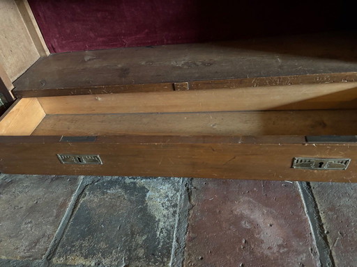 1 estantería de roble