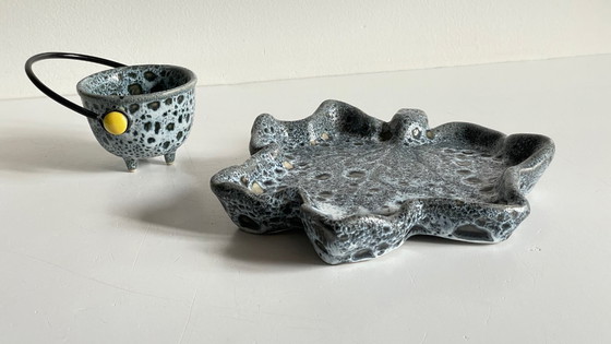 Image 1 of Piatto portaoggetti in ceramica vintage VILLAURIS