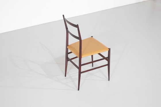 Image 1 of Chaise " Superleggera " en bois, créée par Gio Ponti pour Cassina, Italie, 1957.