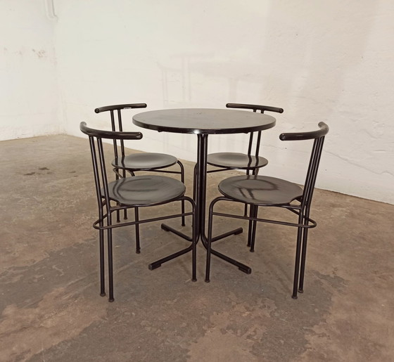 Image 1 of Postmoderne Essgruppe