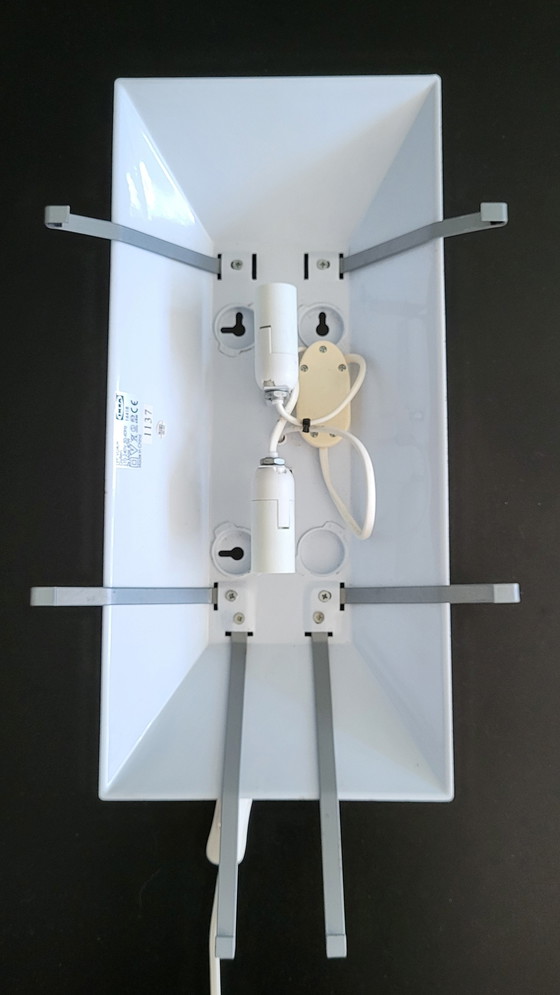 Image 1 of Lampada da parete vintage IKEA, modello Gyllen Eye Exam, oggetto da collezione.