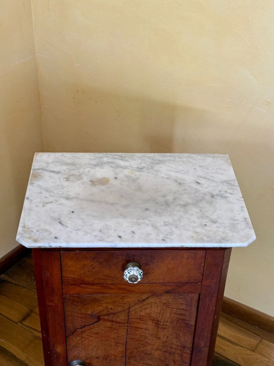 Image 1 of Beistelltisch aus Holz und Marmor